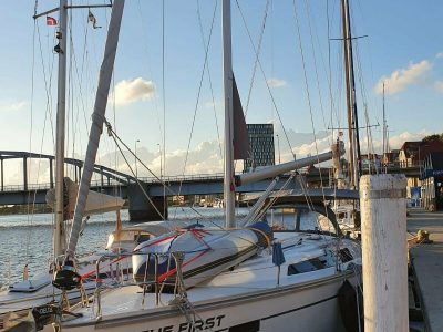 The First mit Dingi The First mit Dingi